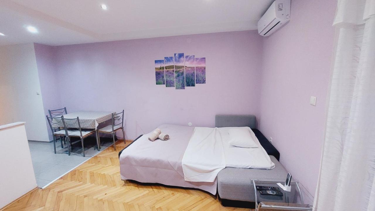 Apartments Pletikosa Бродарица Экстерьер фото