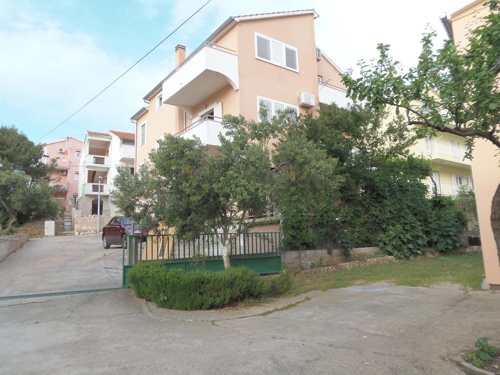 Apartments Pletikosa Бродарица Экстерьер фото